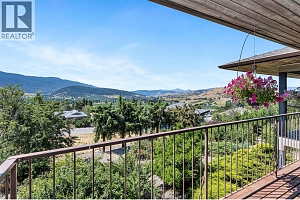 460 Crestview Drive - Photo 14