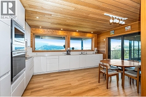 460 Crestview Drive - Photo 27