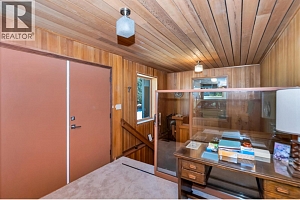 460 Crestview Drive - Photo 42