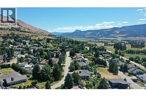 460 Crestview Drive - Photo 5