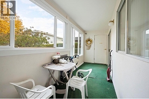 1045 Sutherland Avenue Unit# 112 - Photo 21