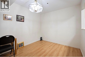 1045 Sutherland Avenue Unit# 112 - Photo 4