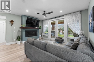 4000 REDSTONE Crescent Unit# 220 - Photo 20