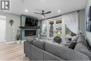 4000 REDSTONE Crescent Unit# 220 - Photo 21