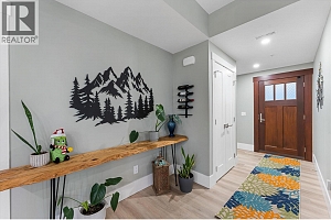 4000 REDSTONE Crescent Unit# 220 - Photo 9