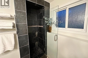 995 Graf Road - Photo 47