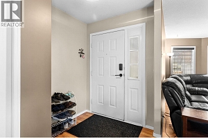 555 Glenmeadows Road Unit# 38 - Photo 2