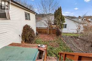 555 Glenmeadows Road Unit# 38 - Photo 41