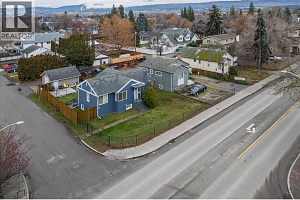 2405 Pandosy Street - Photo 15