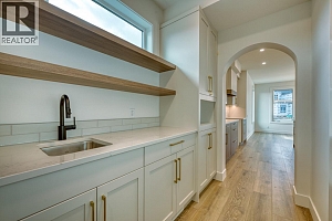 937 Bull Crescent - Photo 15