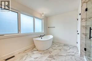 937 Bull Crescent - Photo 33