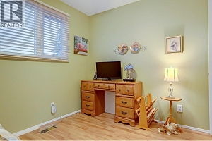 1107 29 Avenue - Photo 29