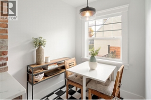 1852 Marshall Street - Photo 6