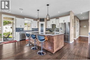 8780 Braeburn Drive - Photo 12