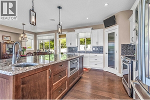 8780 Braeburn Drive - Photo 14