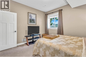 8780 Braeburn Drive - Photo 42