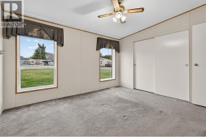 2035 Boucherie Road Unit# 125 - Photo 30