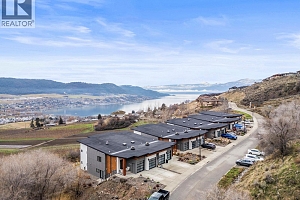 204 Vineyard Way - Photo 2