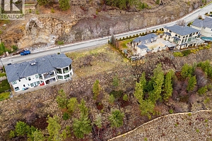 1959 Spyglass Way - Photo 3