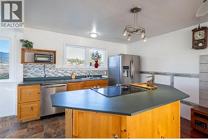 4435 Hallam Road - Photo 20