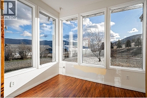 4435 Hallam Road - Photo 25