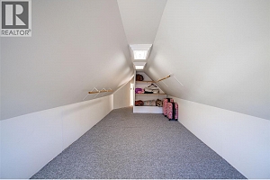 4435 Hallam Road - Photo 38