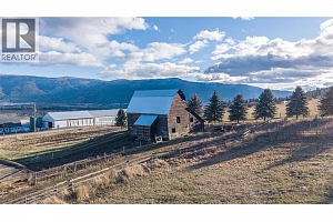 4435 Hallam Road - Photo 8