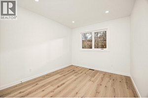 980 Bull Crescent - Photo 27