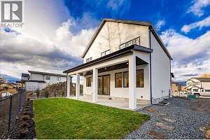 980 Bull Crescent - Photo 36