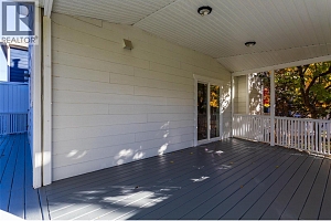 388 MCCARREN Avenue - Photo 16