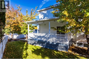 388 MCCARREN Avenue - Photo 20