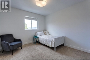 388 MCCARREN Avenue - Photo 44