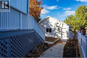 388 MCCARREN Avenue - Photo 49