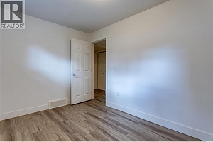 388 MCCARREN Avenue - Photo 58