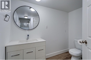 388 MCCARREN Avenue - Photo 59