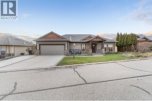 3582 Camelback Drive - Photo 2