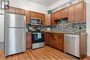 1875 Country Club Drive Unit# 1405 - Photo 8