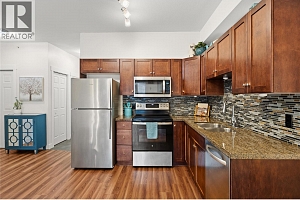 1875 Country Club Drive Unit# 1405 - Photo 9