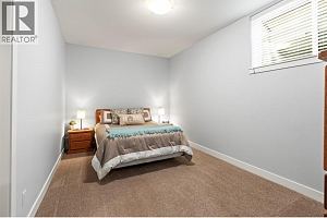 2444 York Avenue Unit# 8 - Photo 45