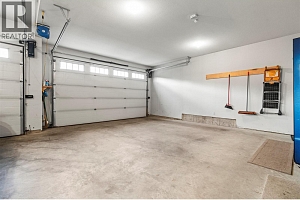 2444 York Avenue Unit# 8 - Photo 54