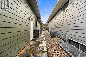 2444 York Avenue Unit# 8 - Photo 56