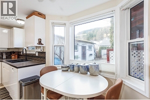 2094 Saddleview Avenue - Photo 13