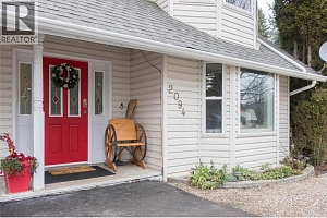 2094 Saddleview Avenue - Photo 32