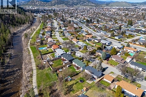 811 Tamarack Drive - Photo 35