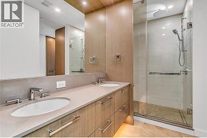 3409 Lakeshore Road Unit# PH S607 - Photo 37