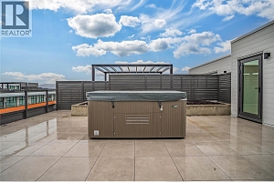 3409 Lakeshore Road Unit# PH S607 - Photo 44