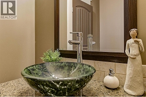 679 Devonian Avenue - Photo 67