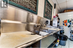 3408 31 Avenue - Photo 12