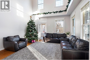 434 Providence Avenue - Photo 3