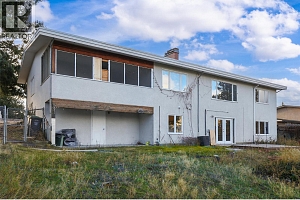 2215 Bridgeview Road - Photo 49